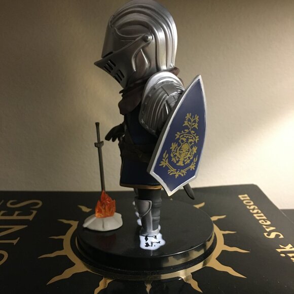 Official Actoys Dark Souls Figurine Oscar of Astora - Picture 3 of 16